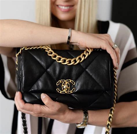 Chanel 19: Guide to the Hottest Bag of 2020 